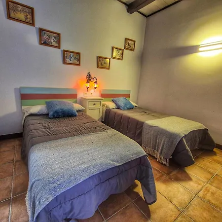 El Encanto Hostal