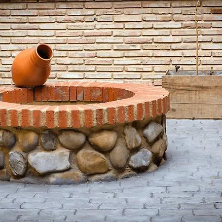 Vandrerhjem El Encanto *