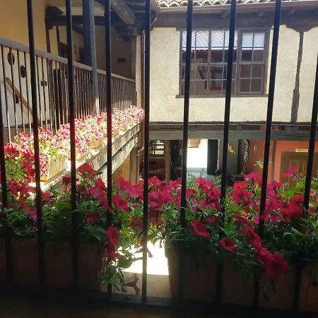 Hostal El Encanto Villares de Orbigo